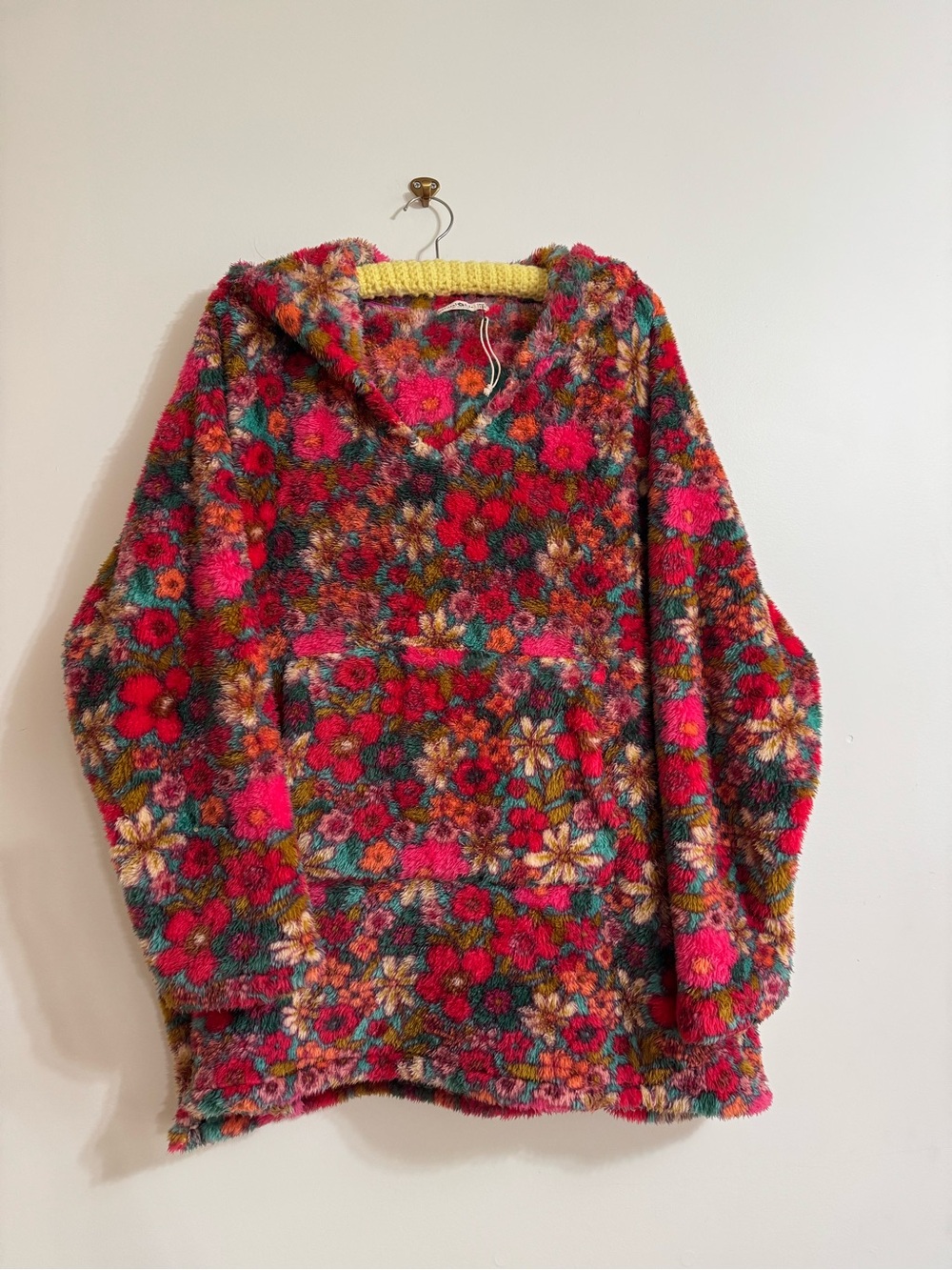 NATURAL LIFE Oversized Blanket Hoodie - Picture 3 of 6